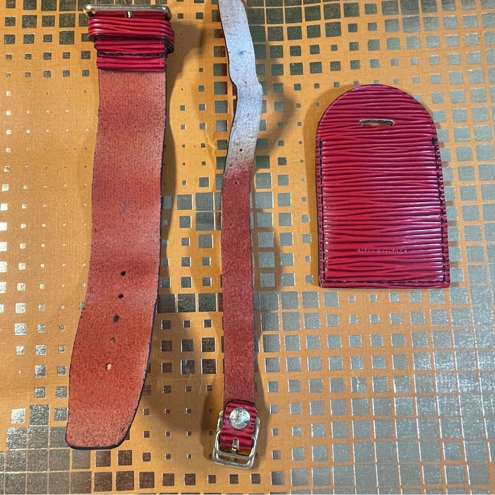 Louis Vuitton Rare Epi Red Luggage Tag & Poignet Set, Free non-LV clasp - Picture 11 of 16